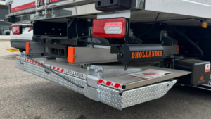 Plataforma Elevadora retráctil marca Dhollandia