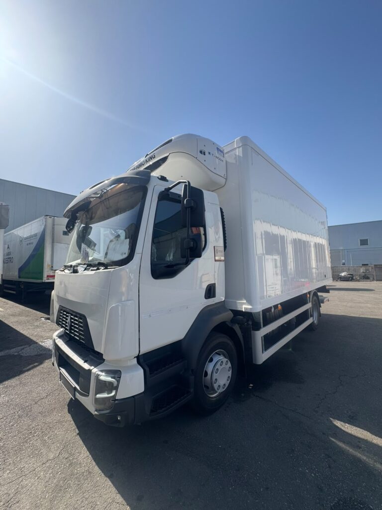Camión frigorífico Renault con equipo de frío Thermo King