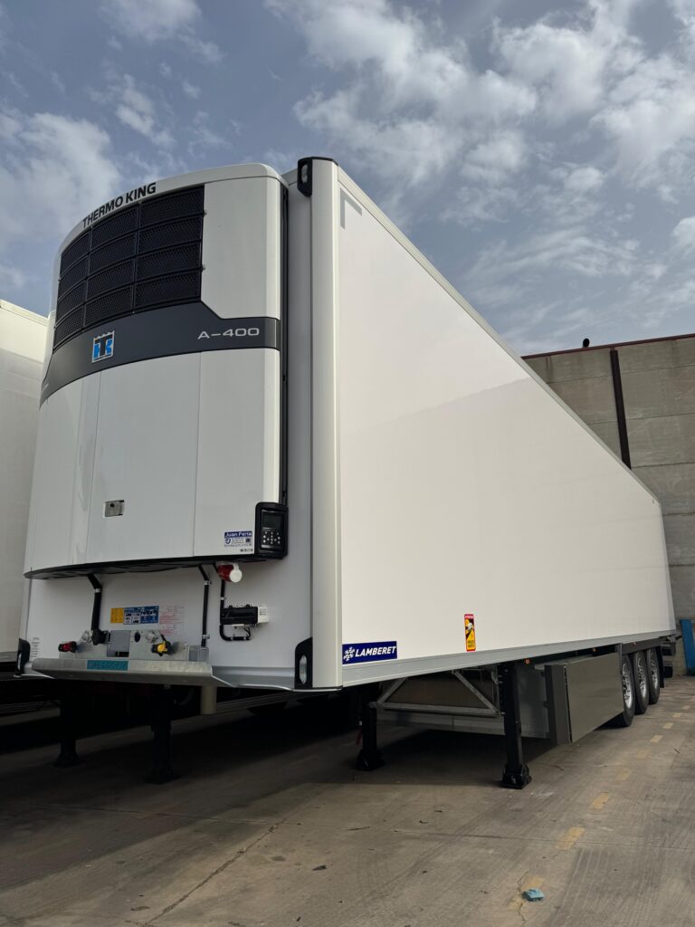 Semirremolque frigorífico marca Lamberet con equipo de frío Thermo King Advancer A-400 y termógrafo